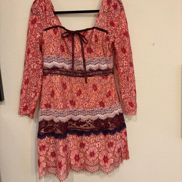 Foxiedox Pink Lace Sadie Mini Dress - Sz 8 - Picture 2 of 4